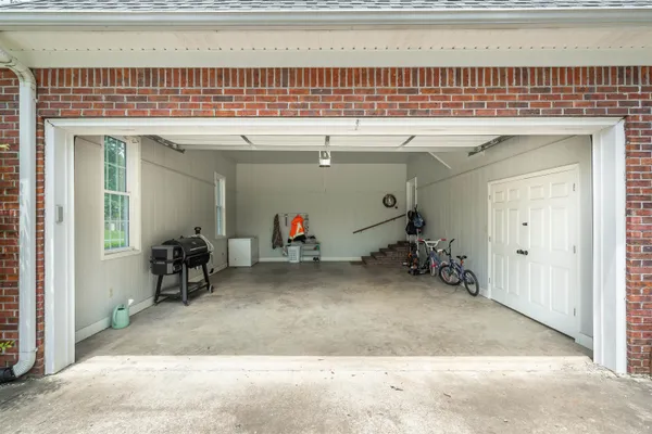 $499,900 | 372 Cr 218 Drive, Corinth, MS 38834