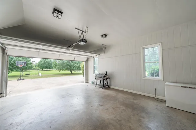 $499,900 | 372 Cr 218 Drive, Corinth, MS 38834