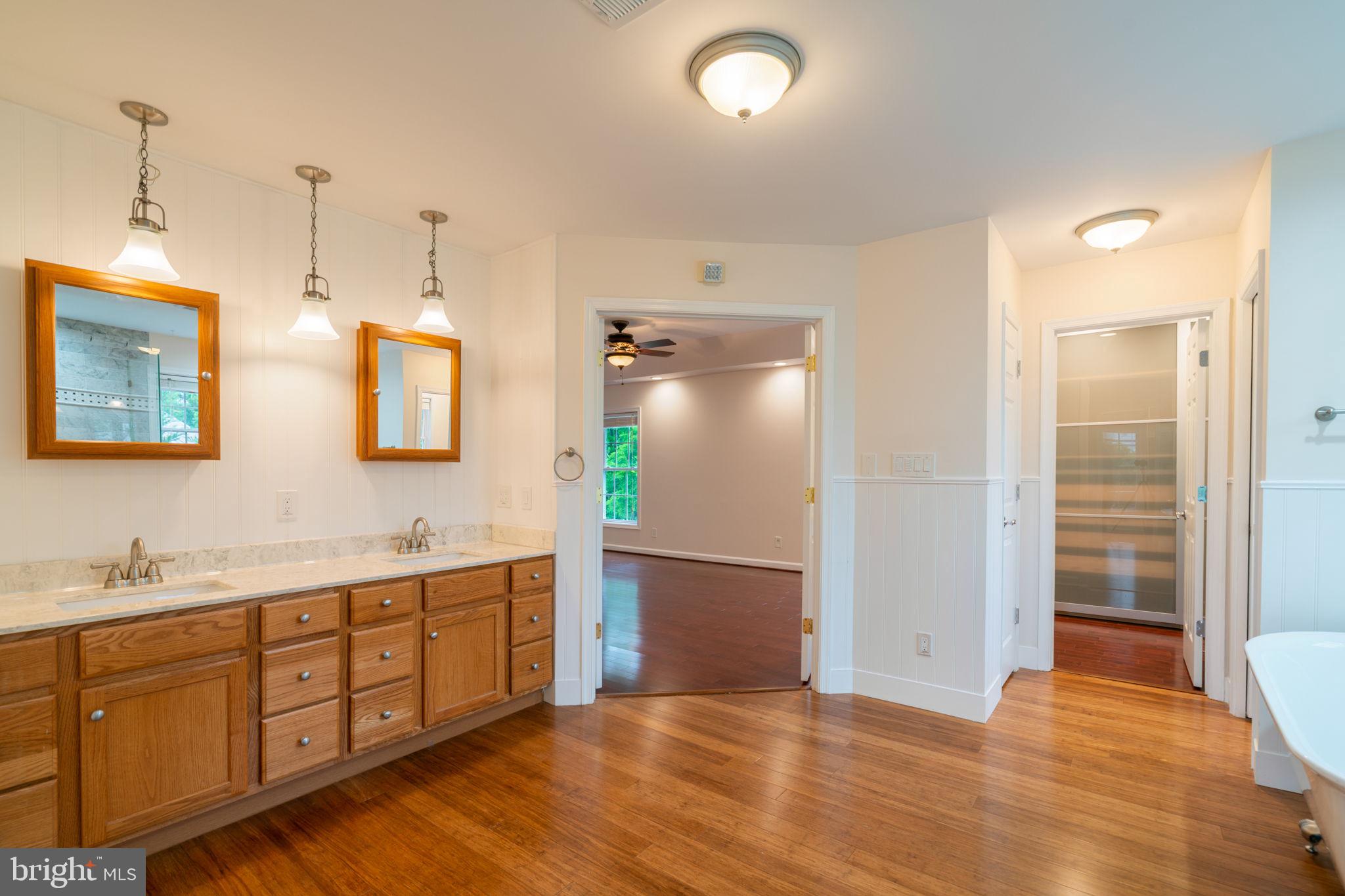 8038 Holland Road Alexandria, VA 22306 - Photo 32 of 62 Gallery Image 32