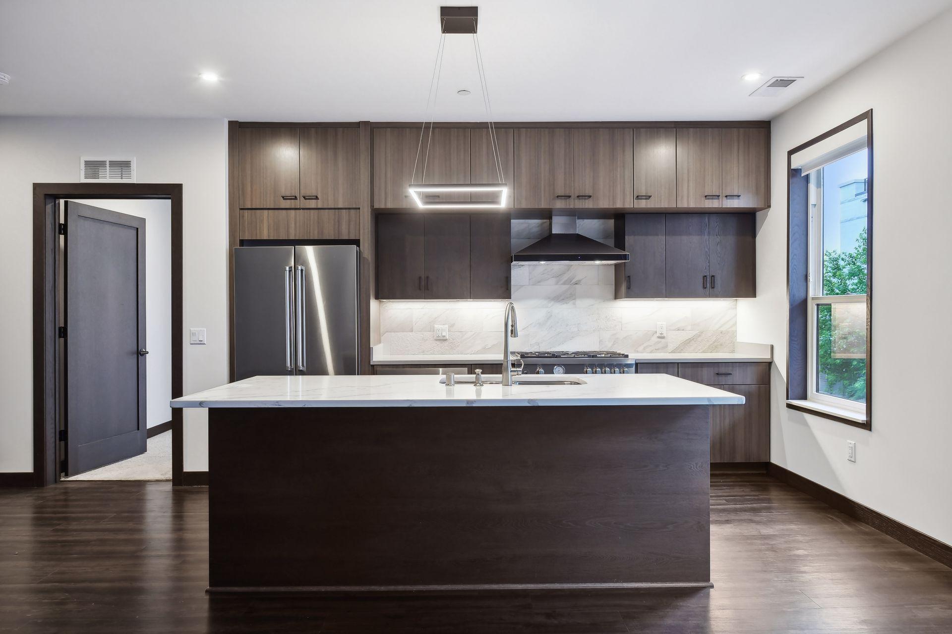 253 Lake Street East, Unit 212 Wayzata, MN 55391 - Photo 15 of 59