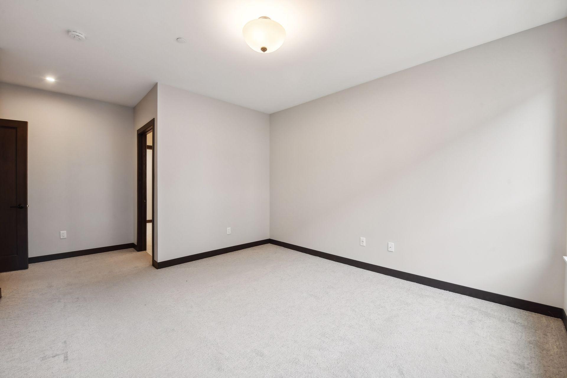 253 Lake Street East, Unit 212 Wayzata, MN 55391 - Photo 22 of 59