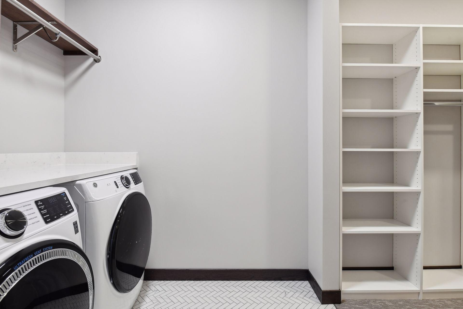 253 Lake Street East, Unit 212 Wayzata, MN 55391 - Photo 28 of 59