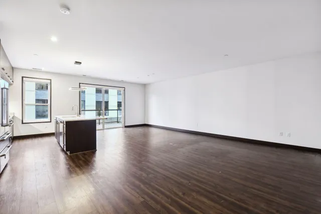 $4,404 | 253 Lake Street East, Unit 212, Wayzata, MN 55391