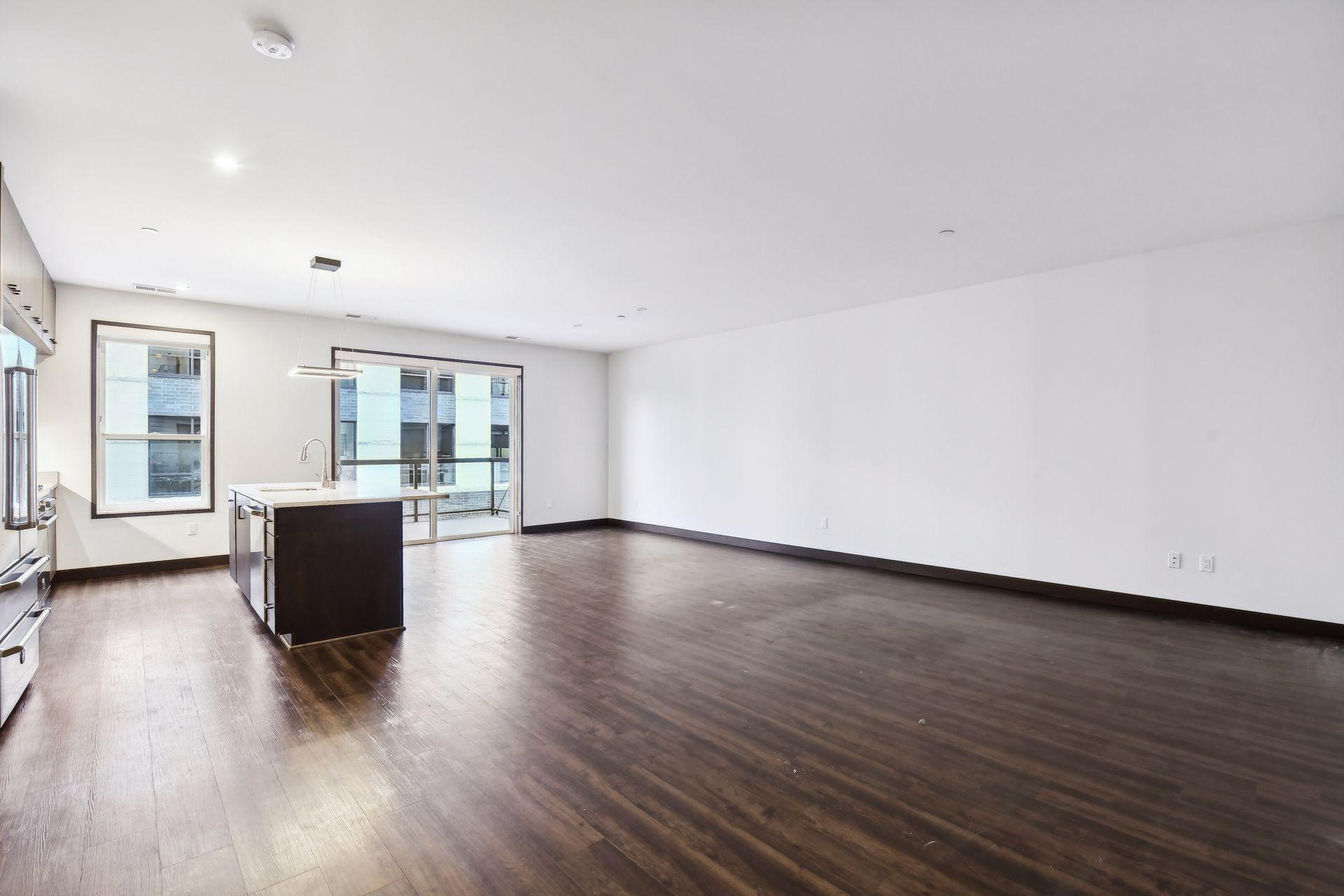 253 Lake Street East, Unit 212 Wayzata, MN 55391 - Photo 8 of 59