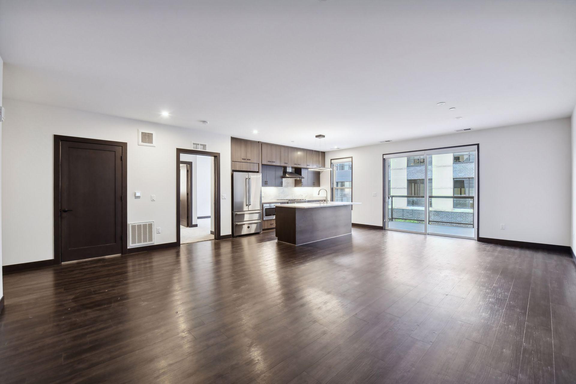 253 Lake Street East, Unit 212 Wayzata, MN 55391 - Photo 9 of 59