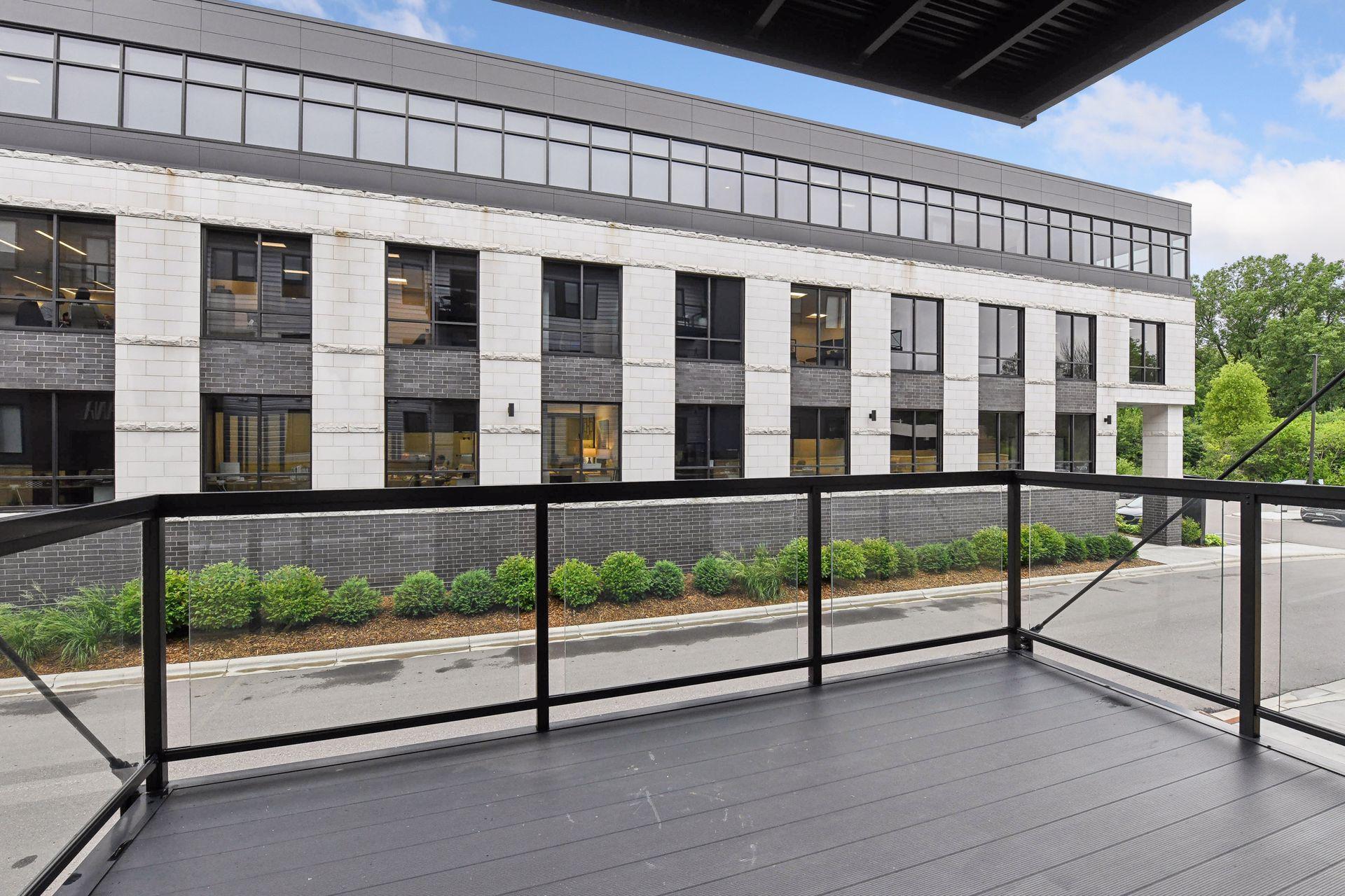 253 Lake Street East, Unit 212 Wayzata, MN 55391 - Photo 10 of 59