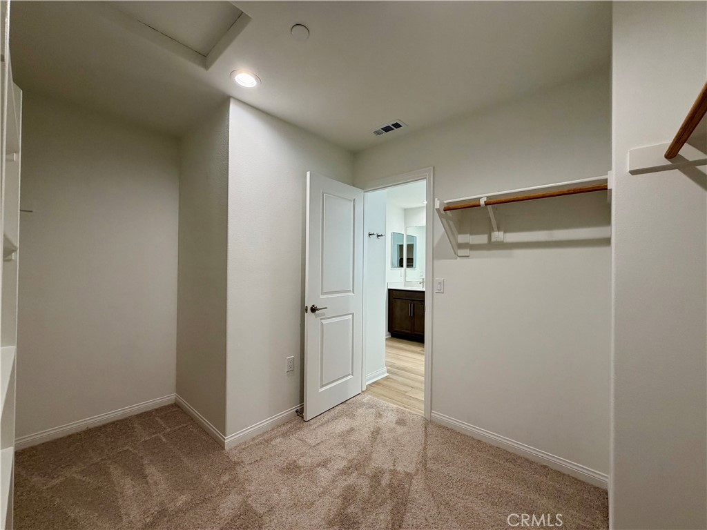 21600 Thomas Court Riverside, CA 92507 - Photo 15 of 25 Master Closet