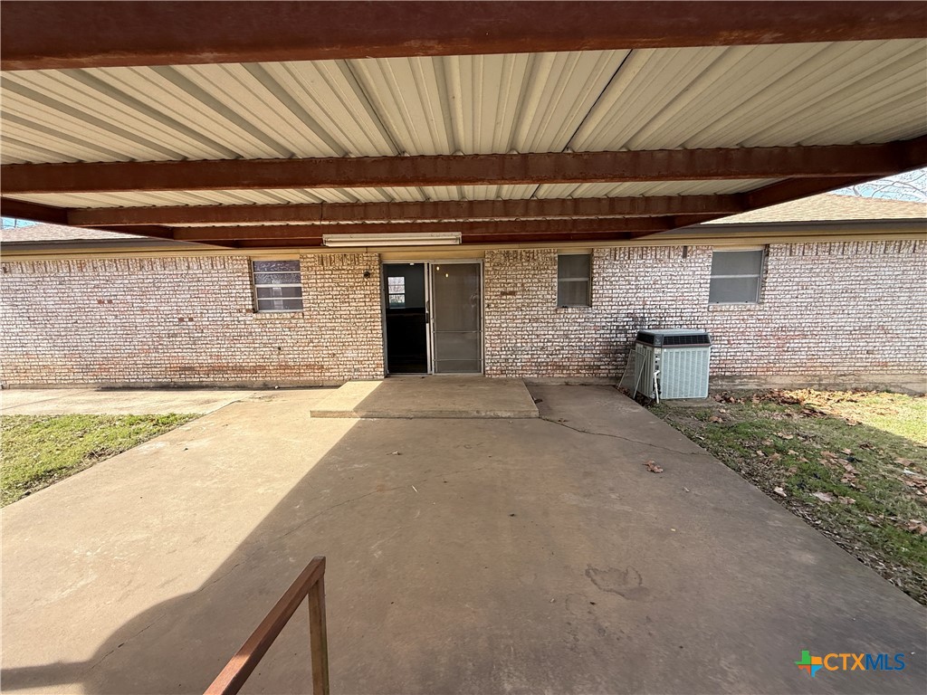 801 Meadowlark Street Hamilton, TX 76531 - Photo 35 of 42
