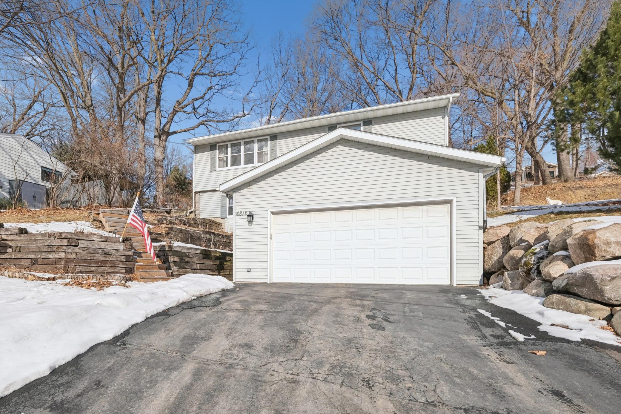 4812 Lanark Road Mound, MN 55364 - Photo 2 of 40 Gallery Image 2