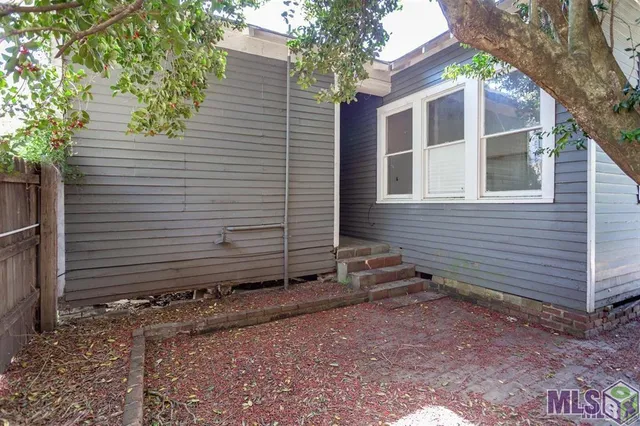 $1,700 | 713 North 9th Street, Baton Rouge, LA 70802