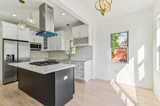 $449,900 | 7801 South Eberhart Avenue, Chicago, IL 60619