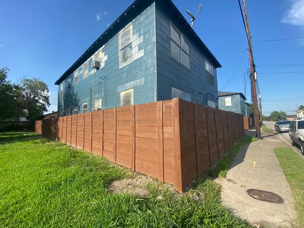$800 | 4609 Market Street, Unit 3, Houston, TX 77020