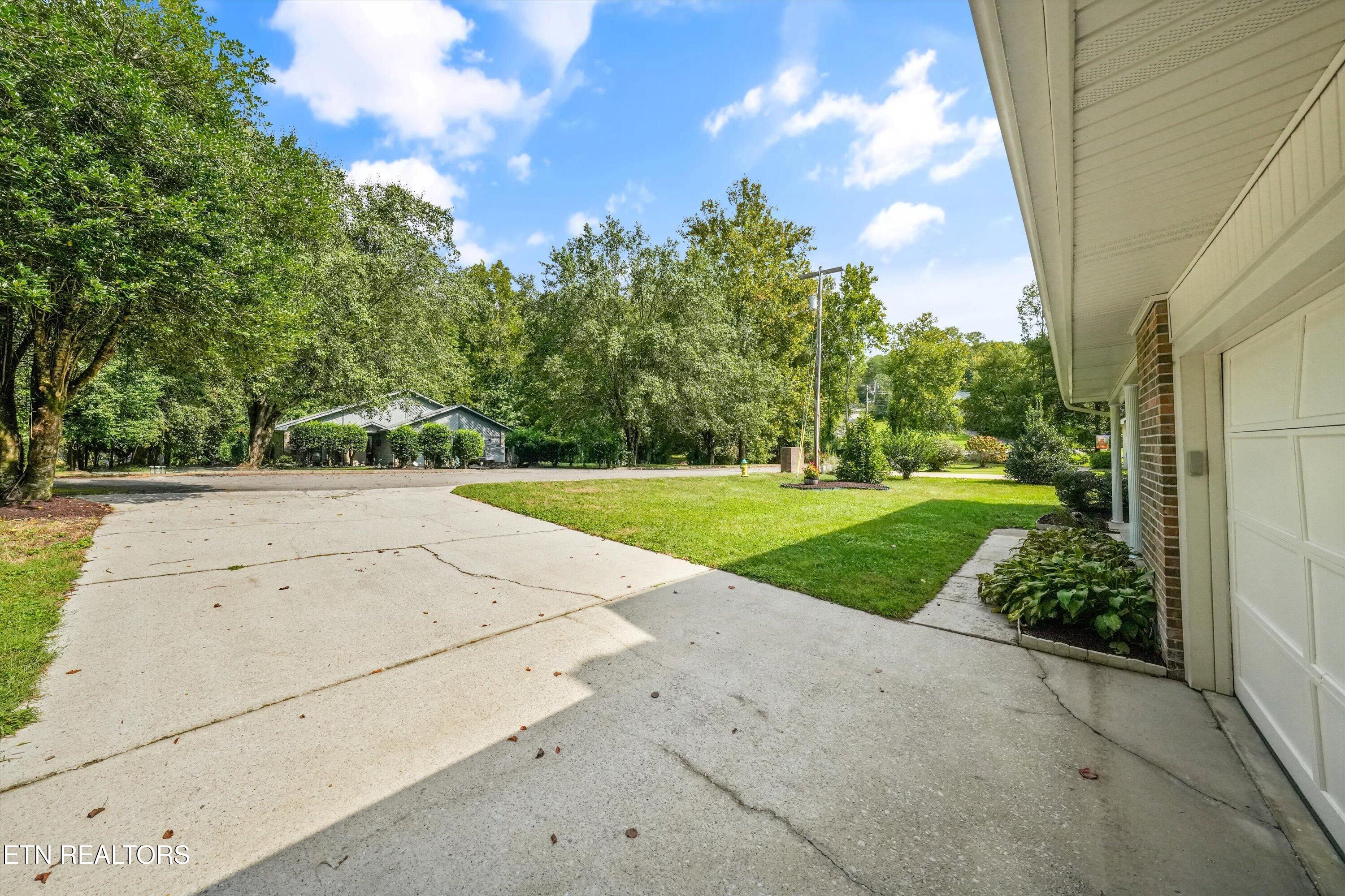 07-115 Graceland Rd 38