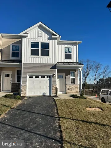 $2,250 | 100 Pomo Lane, Winchester, VA 22602