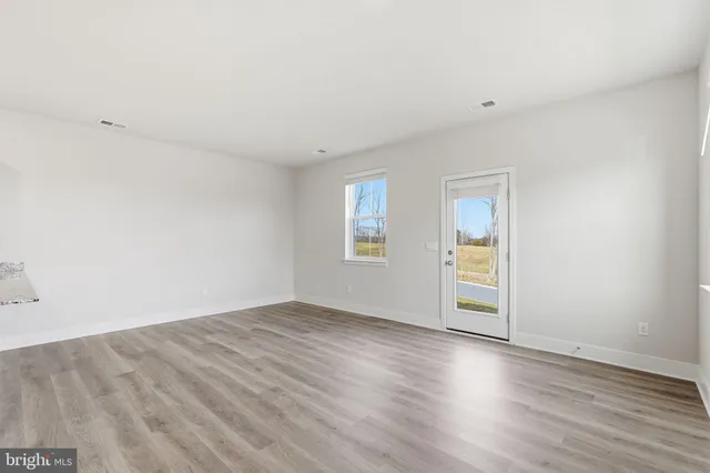 $2,250 | 100 Pomo Lane, Winchester, VA 22602