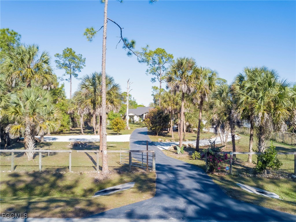 3985 38th Avenue Southeast Naples, FL 34117 - Photo 32 of 35