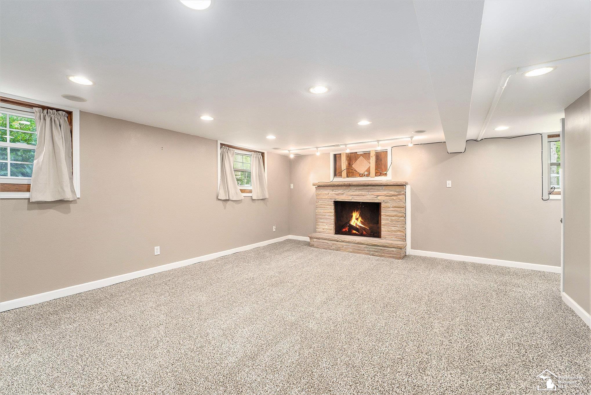 6280 Secor Road Lambertville, MI 48144 - Photo 23 of 38