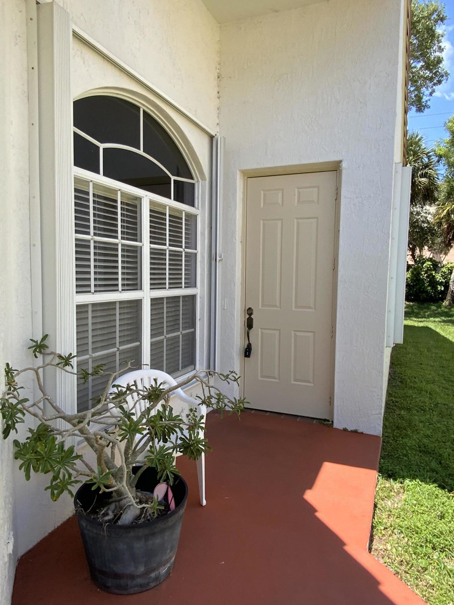 6267 Petunia Road Delray Beach, FL 33484 - Photo 2 of 13 45B98F96-09B5-4C39-8B6A-ACE690CC3FC0