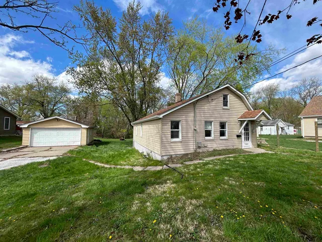 $149,000 | 309 28th Avenue, East Moline, IL 61244