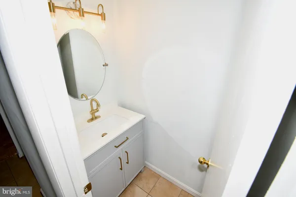 $315,600 | 18349 Leman Lake Drive, Unit 805, Olney, MD 20832