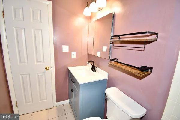 $315,600 | 18349 Leman Lake Drive, Unit 805, Olney, MD 20832