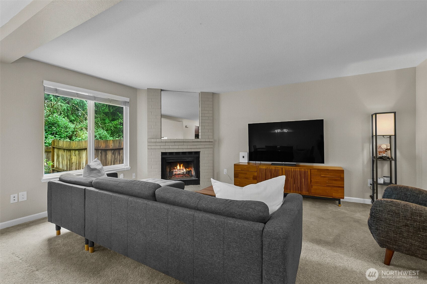 2114 186th Place Southeast Bothell, WA 98012 - Photo 4 of 40
