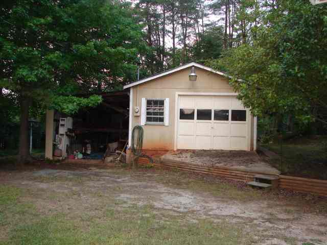 208 Duncan Road Easley, SC 29640 - Photo 16 of 19