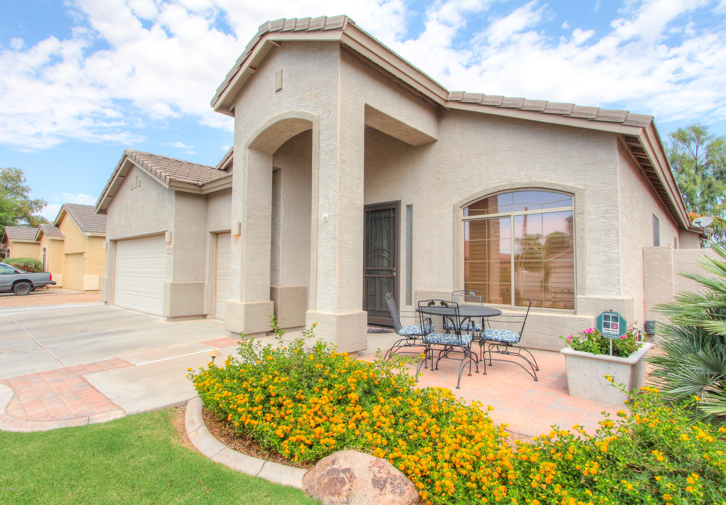 43234 West Venture Road Maricopa, AZ 85138 - Photo 2 of 42 03