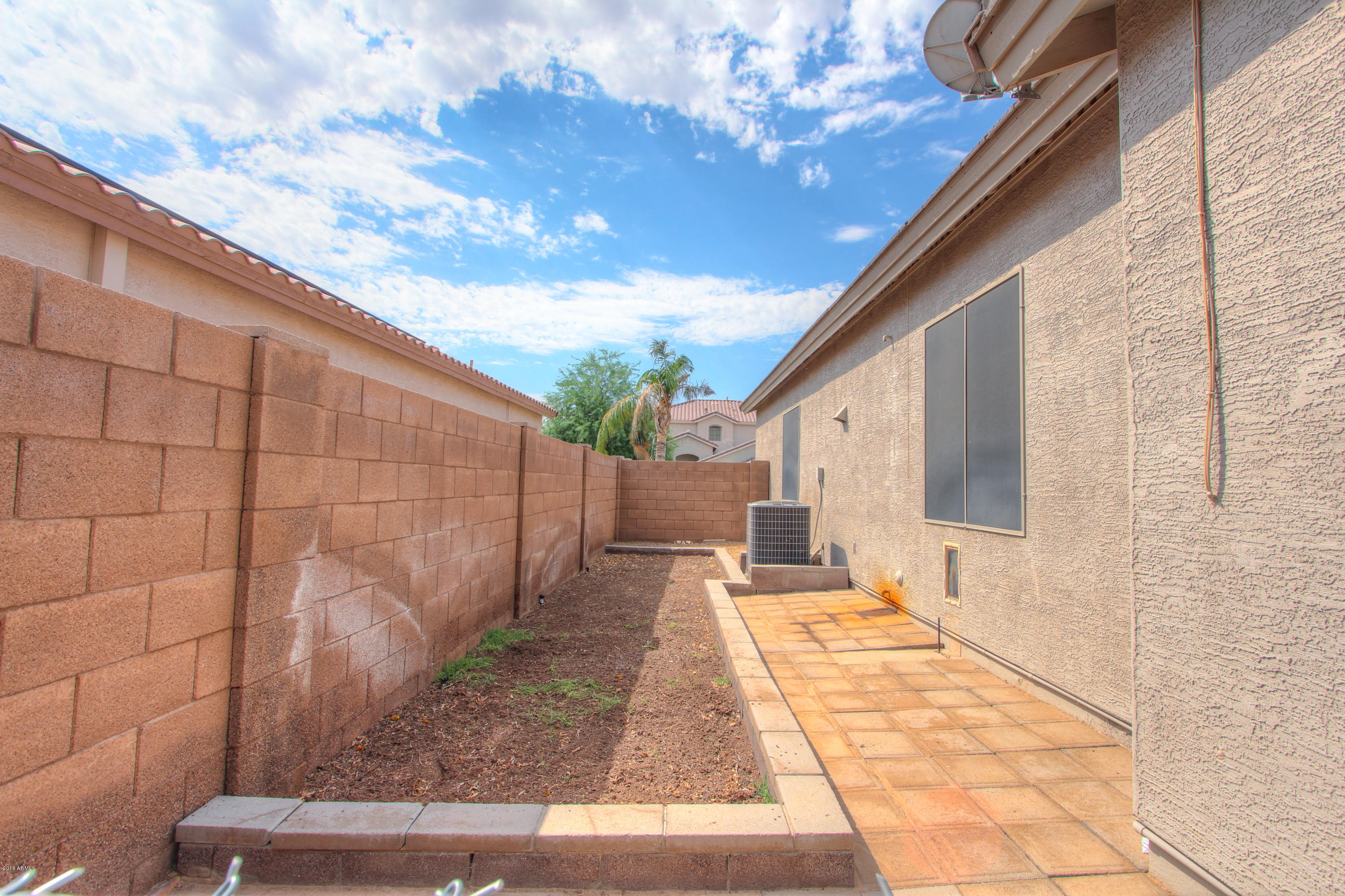 43234 West Venture Road Maricopa, AZ 85138 - Photo 31 of 42 32