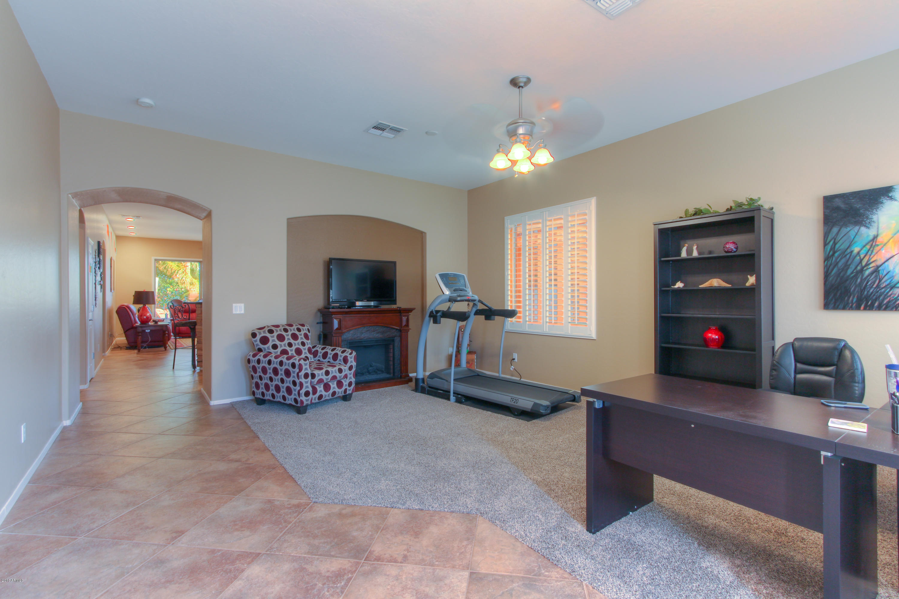 43234 West Venture Road Maricopa, AZ 85138 - Photo 4 of 42 04