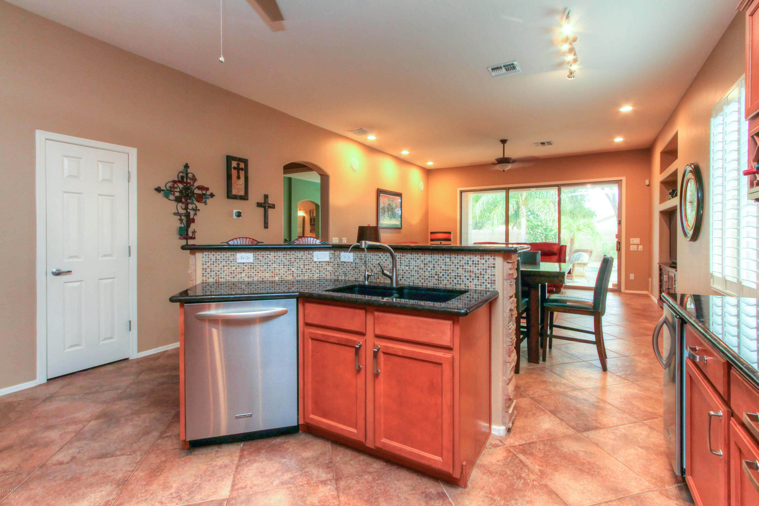 43234 West Venture Road Maricopa, AZ 85138 - Photo 8 of 42 08