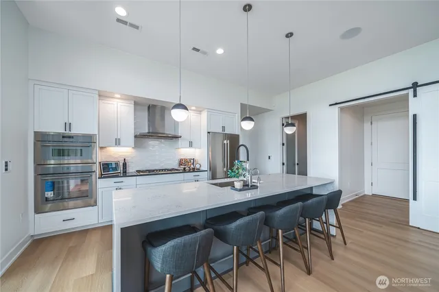 $1,625,000 | 23409 Canopy Drive Northwest, Quincy, WA 98848