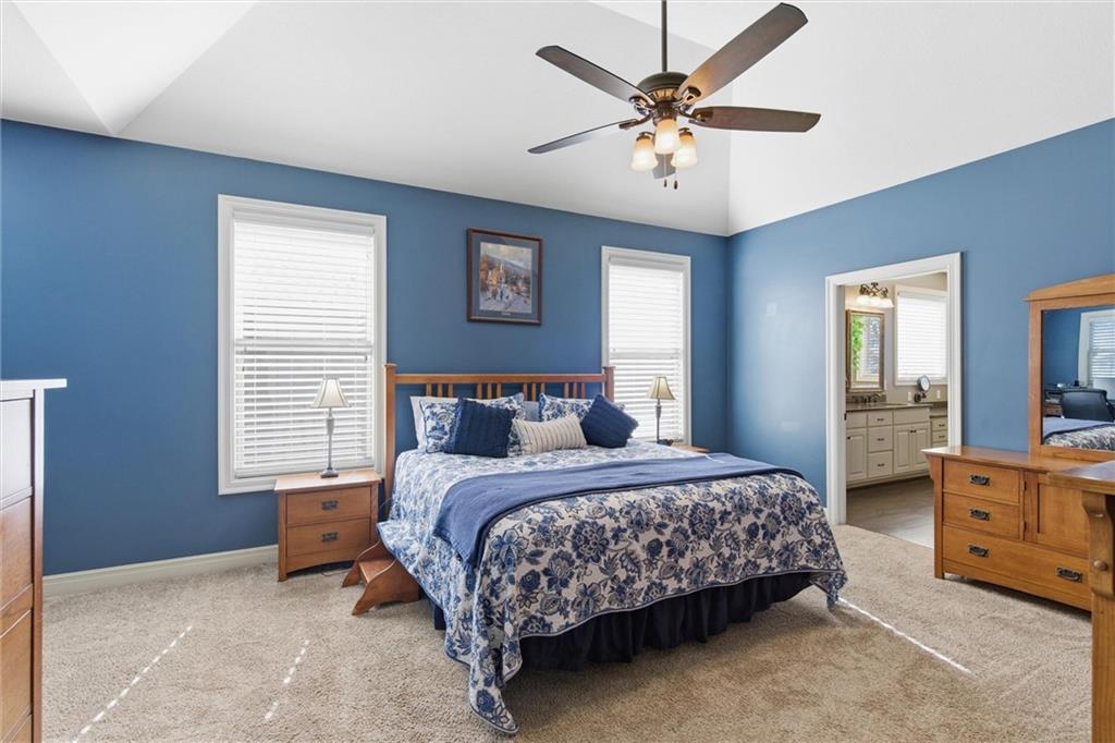 401 Southeast Hackamore Court Lee's Summit, MO 64082 - Photo 19 of 52