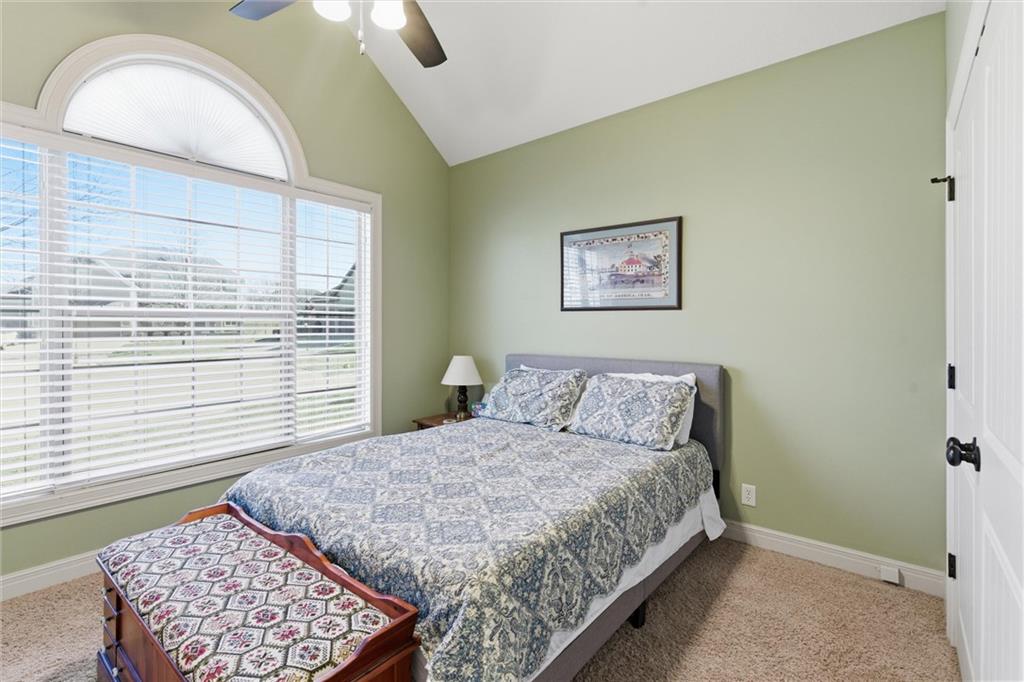 401 Southeast Hackamore Court Lee's Summit, MO 64082 - Photo 23 of 52