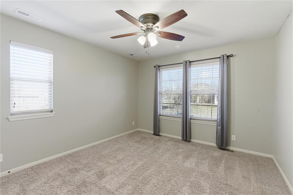 401 Southeast Hackamore Court Lee's Summit, MO 64082 - Photo 33 of 52