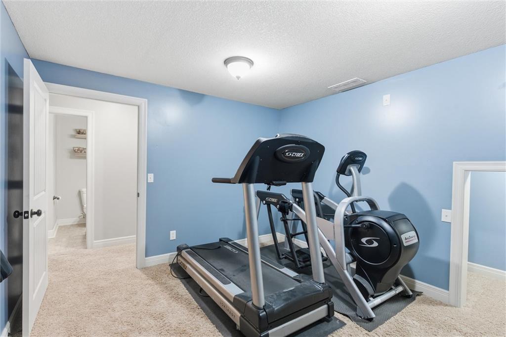 401 Southeast Hackamore Court Lee's Summit, MO 64082 - Photo 42 of 52