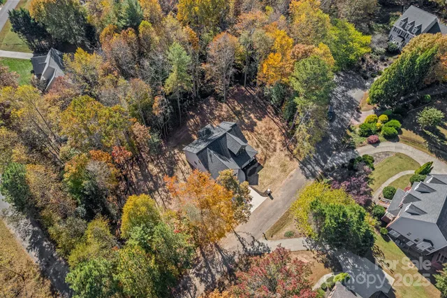 $674,999 | 6407 Sterling Place, Hickory, NC 28601