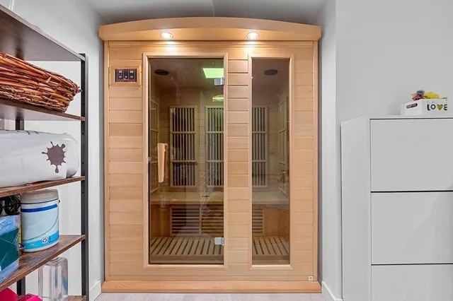 $1,950,000 | 7702 15th Avenue | Bensonhurst