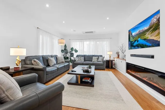 $1,950,000 | 7702 15th Avenue | Bensonhurst