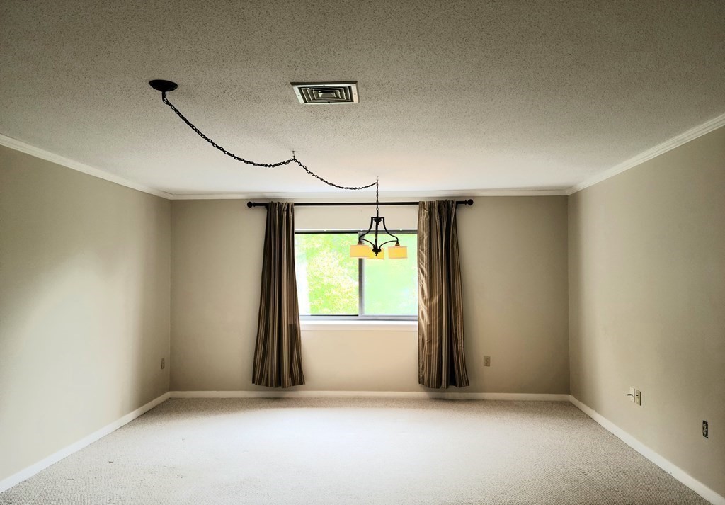 1029 Pleasant Street, Unit 38 Worcester, MA 01602 - Photo 5 of 10