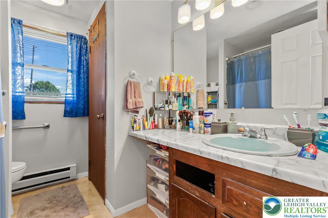 4354 2nd Street Walnutport, PA 18088 - Photo 12 of 21 a bathroom with a sink double vanity and a mirror