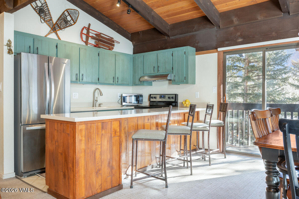 4580 Vail Racquet Club Drive, Unit 16 Vail, CO 81657 - Photo 11 of 50 Kitchen