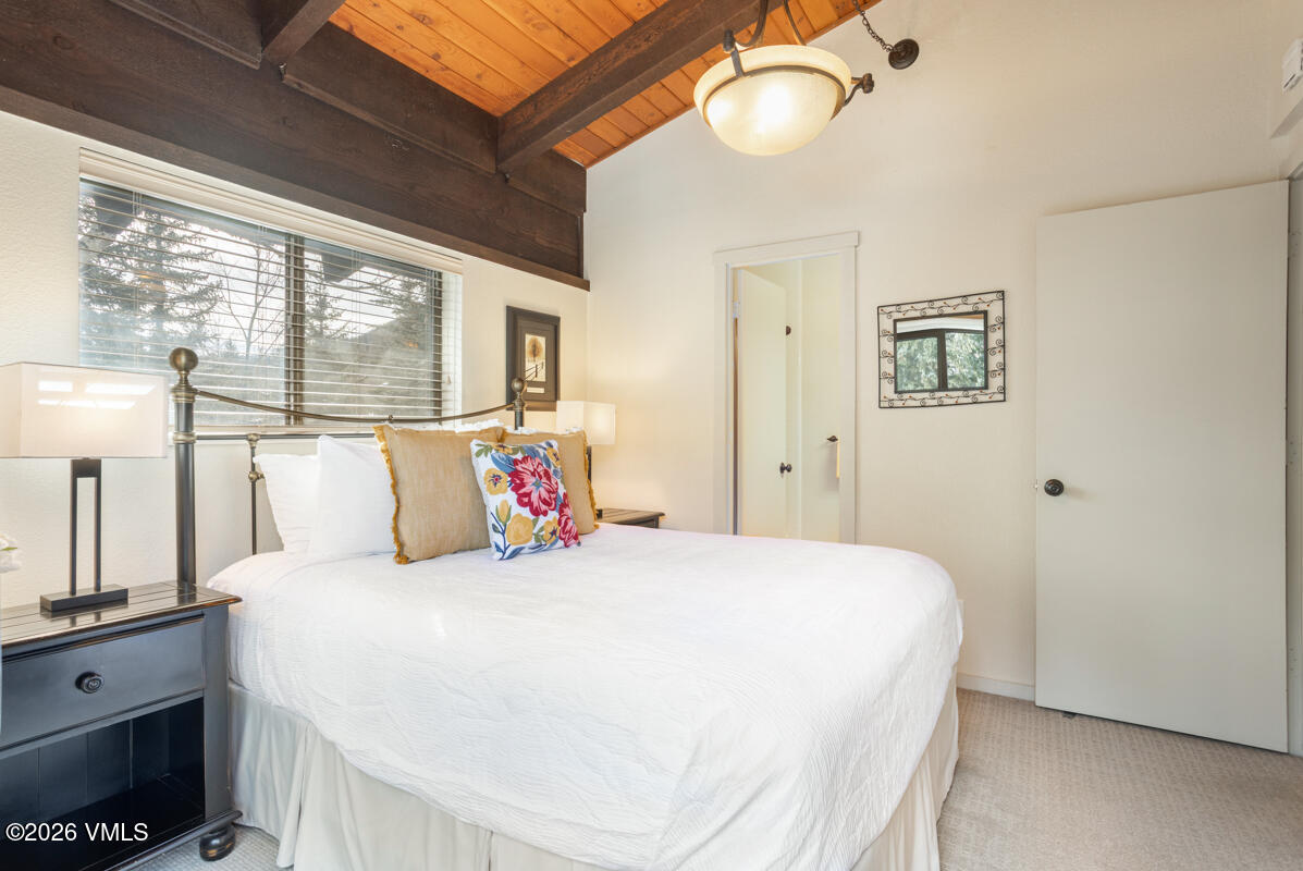 4580 Vail Racquet Club Drive, Unit 16 Vail, CO 81657 - Photo 15 of 50 Primary bedroom