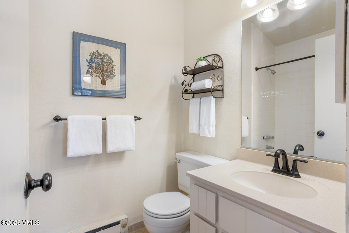 4580 Vail Racquet Club Drive, Unit 16 Vail, CO 81657 - Photo 17 of 50 Primary bathroom