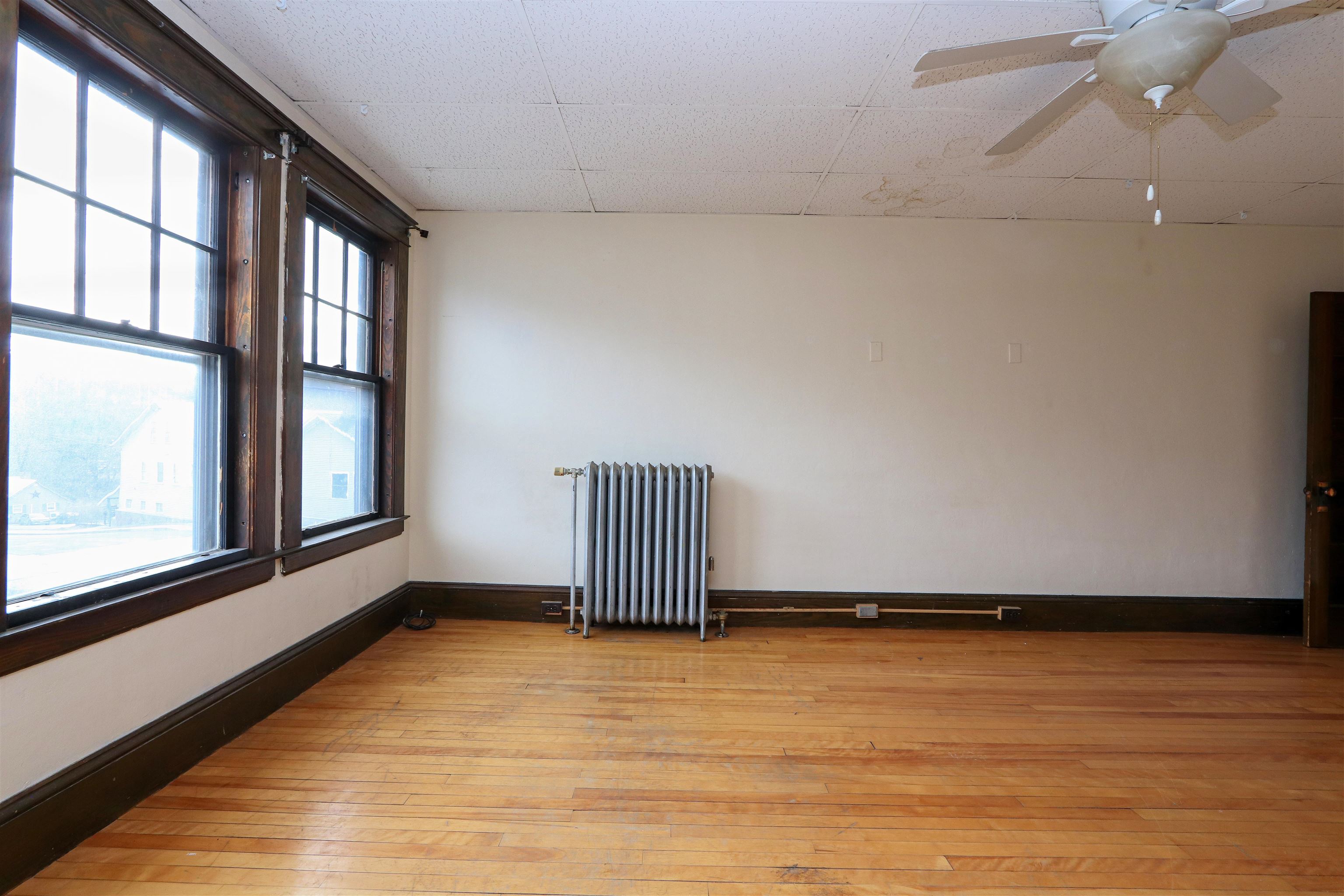 77 Concord Avenue St. Johnsbury, VT 05819 - Photo 6 of 39