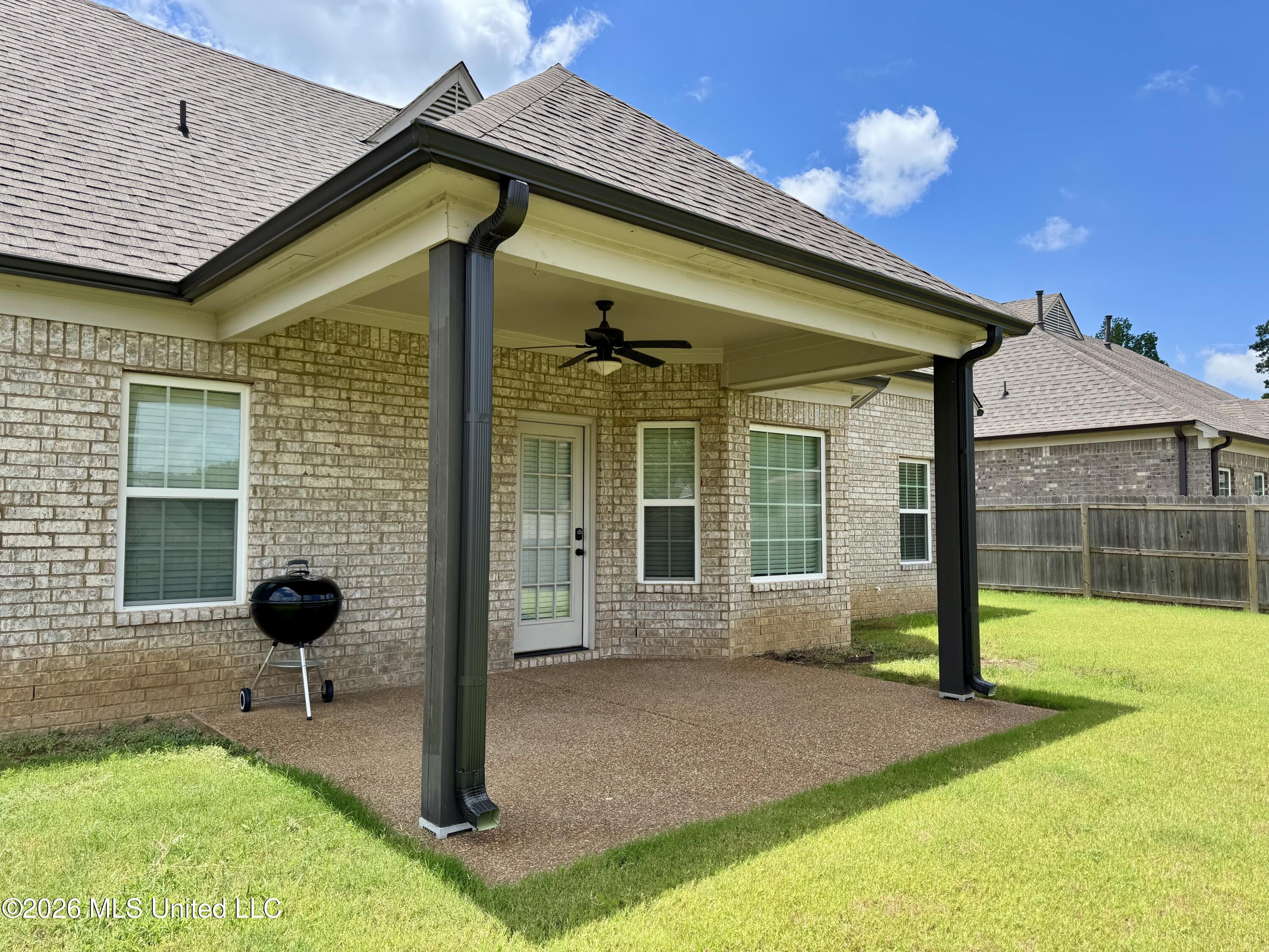 708 Holiday Cove Hernando, MS 38632 - Photo 33 of 37 IMG_8895