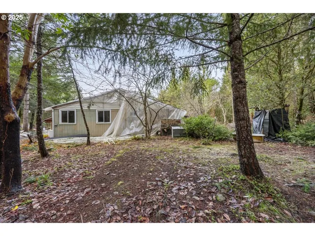 $249,000 | 571 Briar Lane, Selma, OR 97538