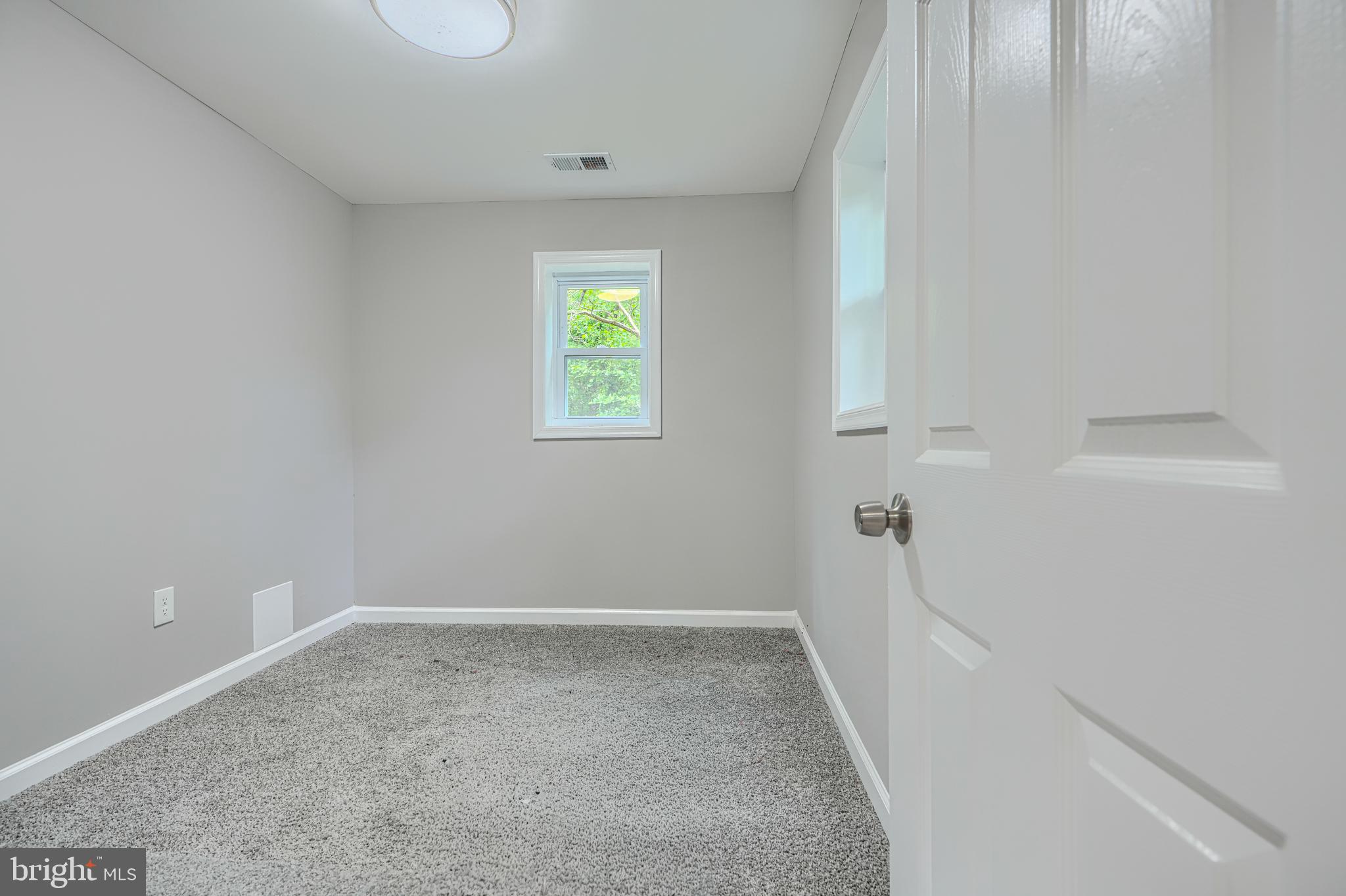 7825 Surratts Road Clinton, MD 20735 - Photo 16 of 26