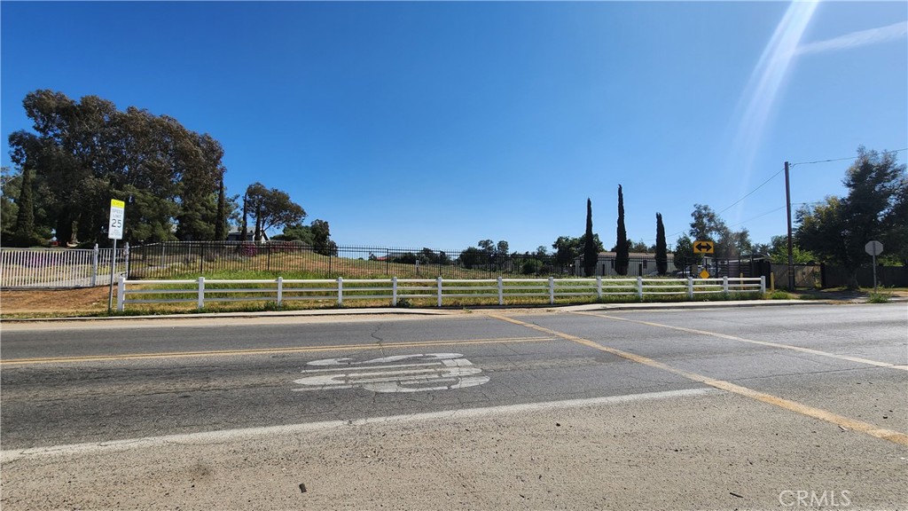 0 West Rider Street Perris, CA 92570 - Photo 2 of 19 a view of a tennis court