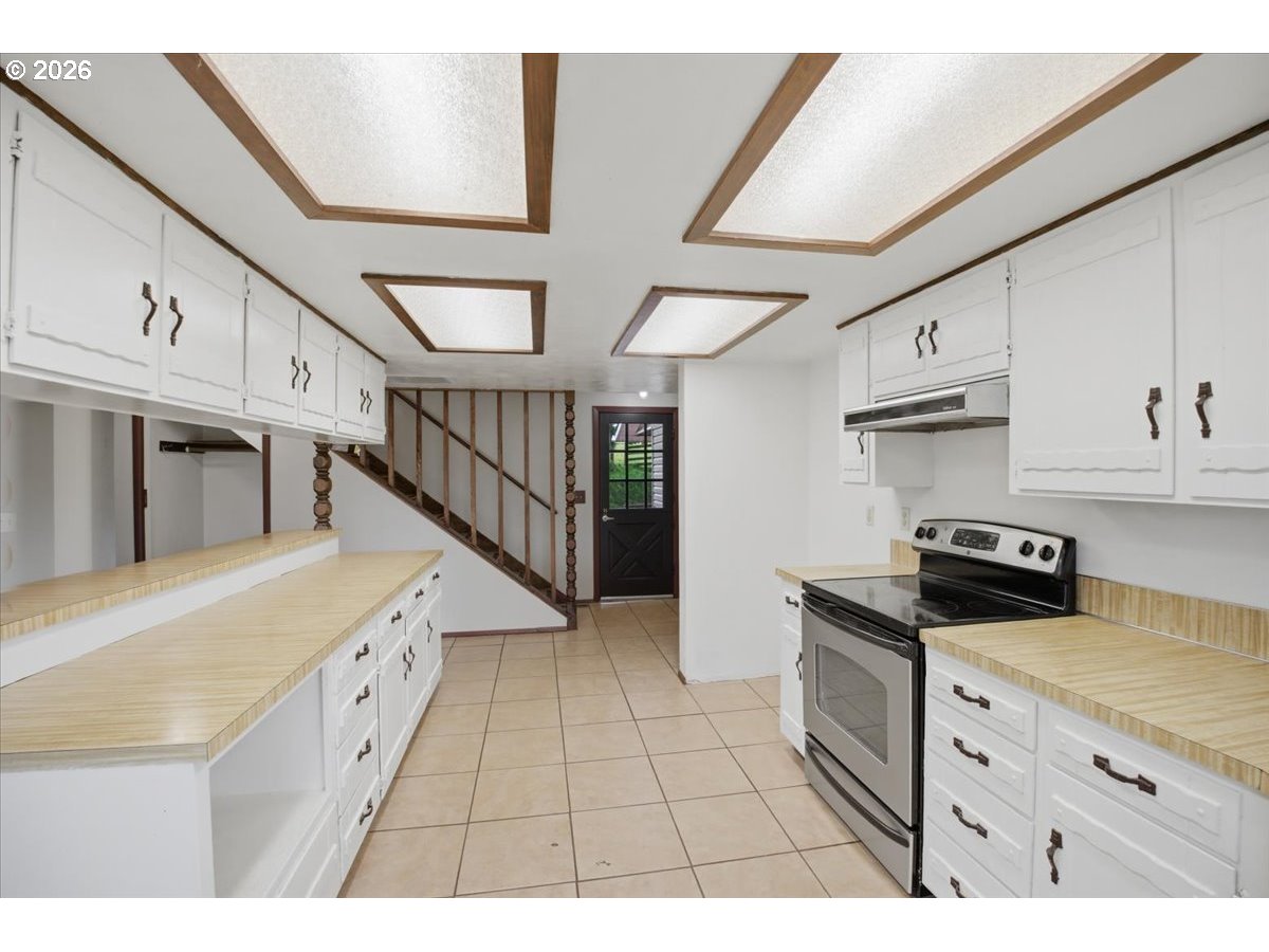 26520 Fern Ridge Road Sweet Home, OR 97386 - Photo 12 of 48